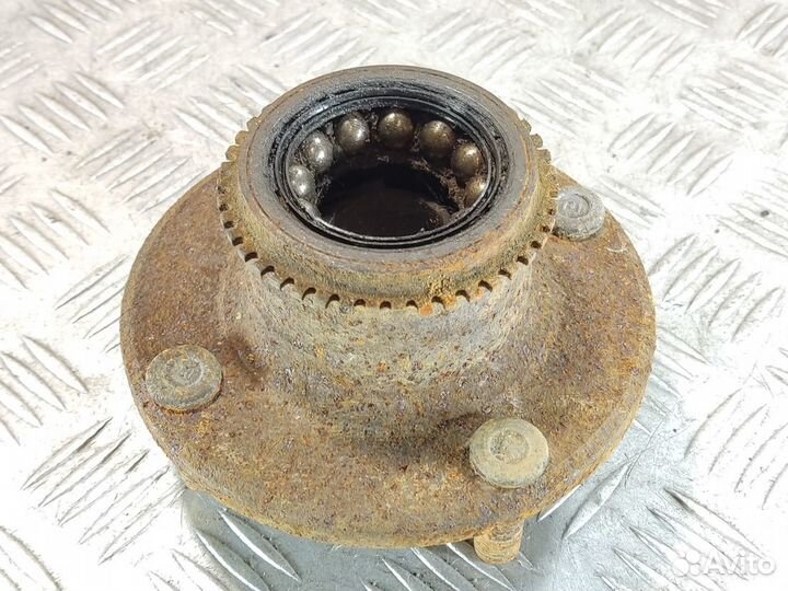 Ступица задняя Mitsubishi Lancer 9