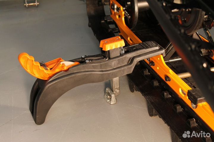 Крепления для фиксации снегохода (зад) Superclamp