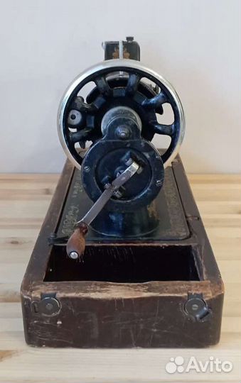 Ручная швейная машинка нкм Подольск СССР 1937 г