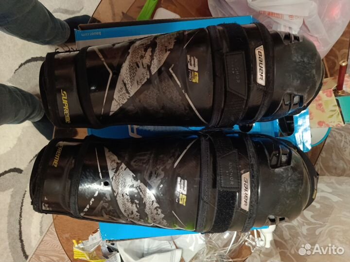 Щитки хоккейные детские bauer