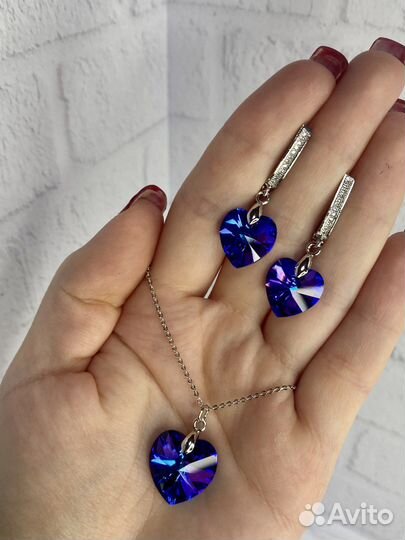 Комплекты с оригинальными элементами Swarovski