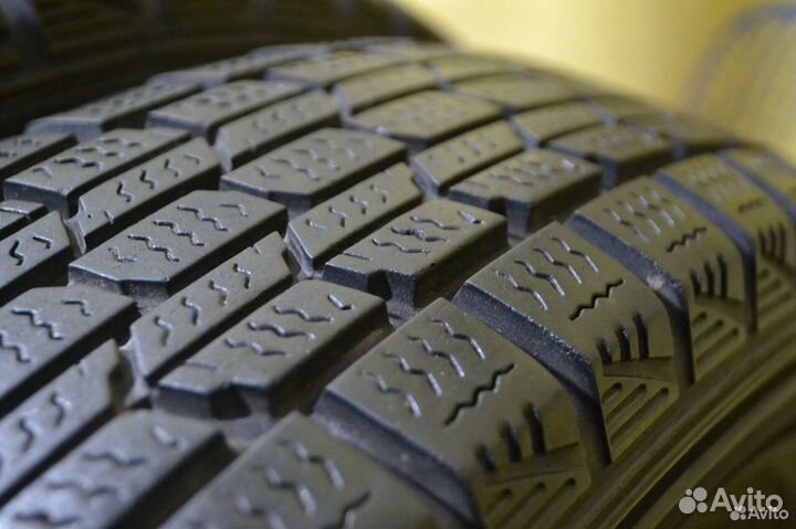 Dunlop DSX-2 145/80 R13
