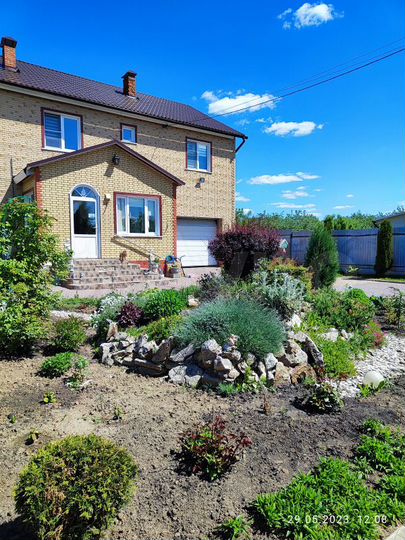 Дом 280 м² на участке 10 сот.