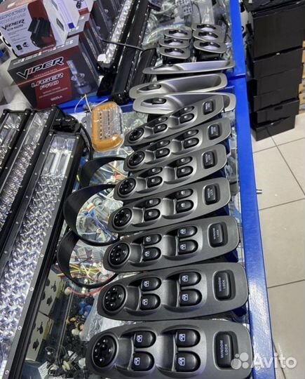 Блок стеклоподьемников акцент