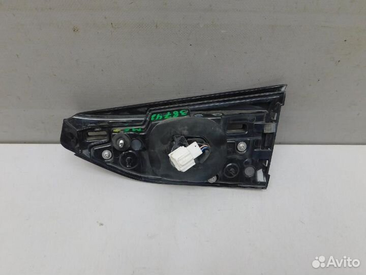 Фонарь задний внутренний левый Mazda Mazda6