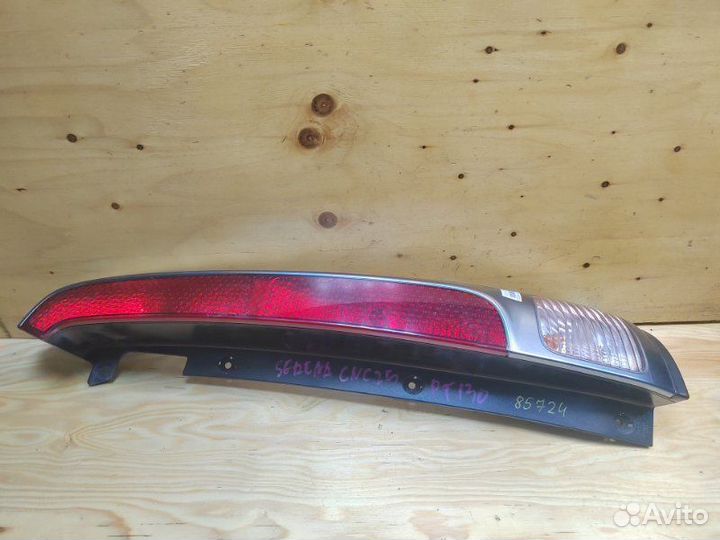 Фонарь задний правый Nissan Serena CNC25 MR20DE