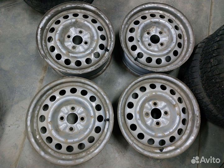 Диски r15 4x100 Kia Rio, Hyundai Solaris и т.д