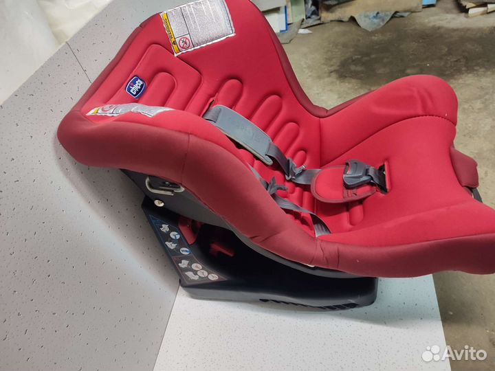 Детское автокресло от 0 до 9 кг и от 9 до 18кг