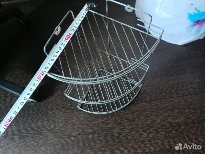 Угловая полка для ванной