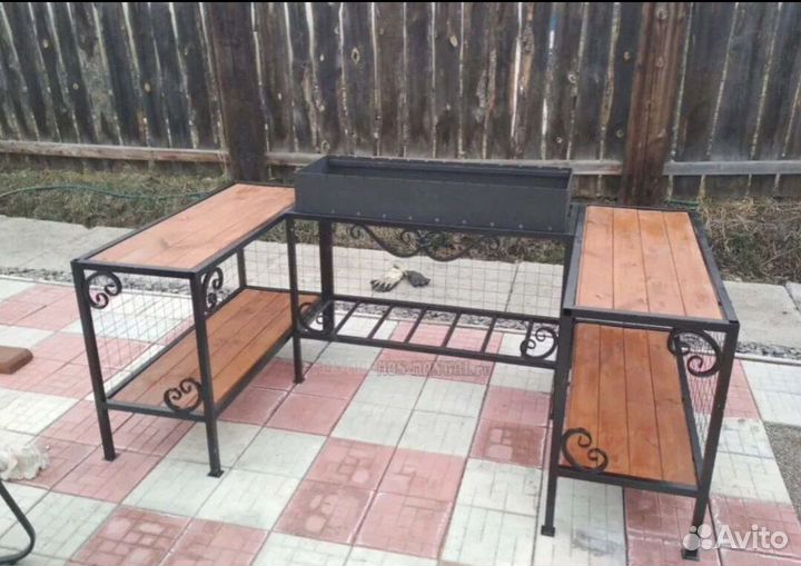 Мангал в наличии