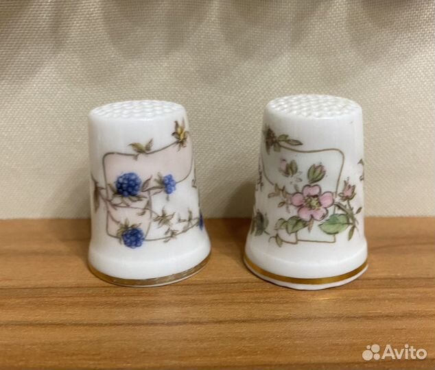 2 коллекционеых наперстка, Англия