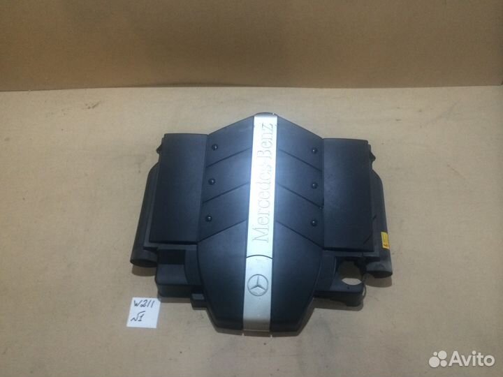 Корпус воздушного фильтра Mercedes E-class W211