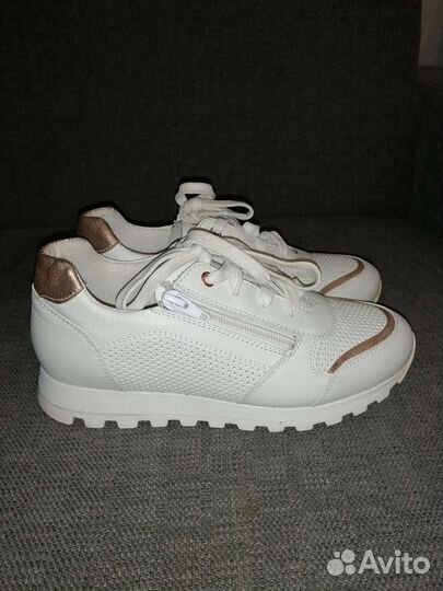 Кроссовки женские 35 размер, натуральная кожа