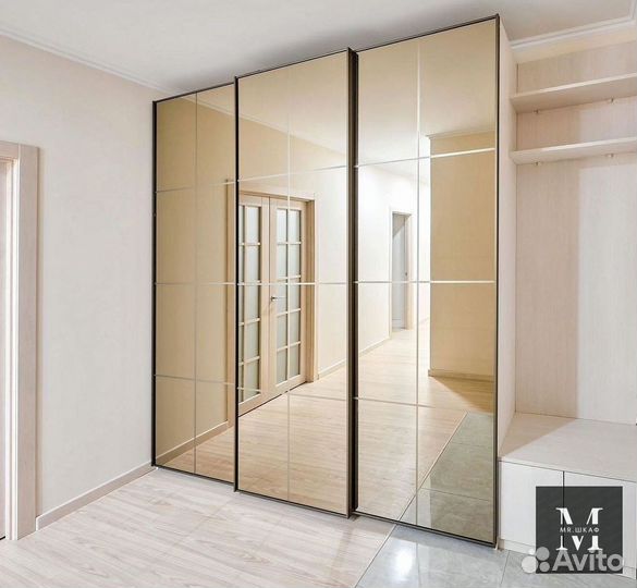 Шкаф купе для одежды