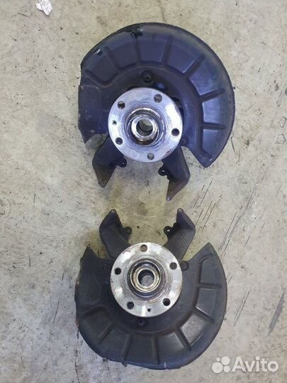 Кулак передний Audi A3 8P(5хб) 1.6 BSE 2004-2008