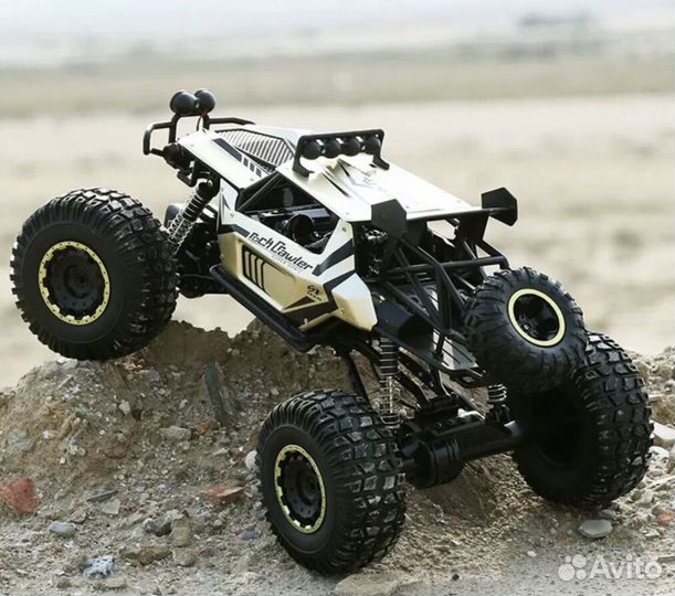 Машинка на пульте управления 1:8 Краулер 50см 4WD