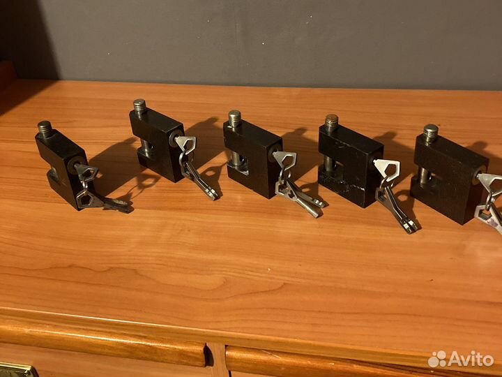 Замки врезные и навесные