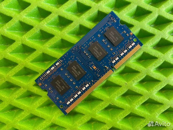 Озу RAM Hynix DDR3L 12800S 4GB - Универсальная