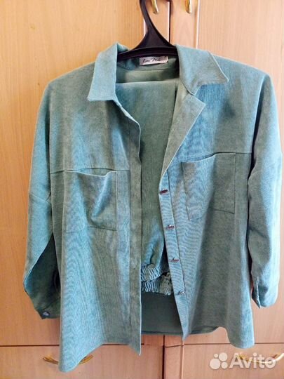 Костюм женский