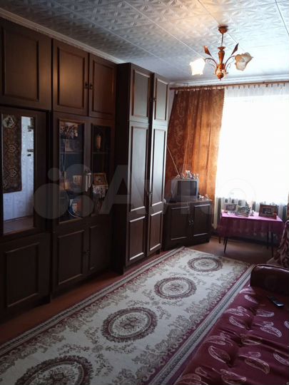 2-к. квартира, 56 м², 1/3 эт.