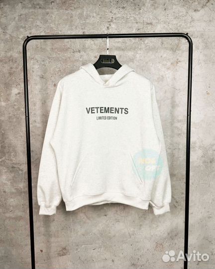 Худи Vetemens белая на весну