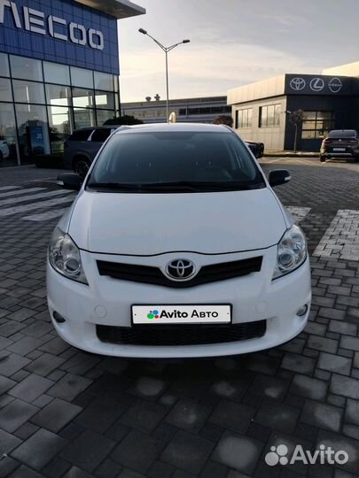 Toyota Auris 1.6 AT, 2011, 140 000 км