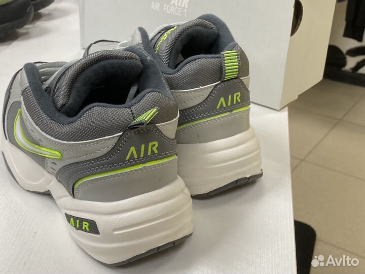 Кроссовки зимние мужские Nike Air Monarch