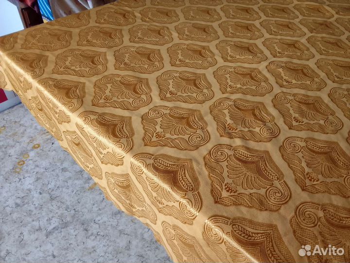 Скатерть х/б праздничная 240х140 см