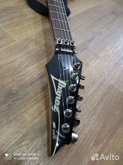 Гитара Ibanez s320