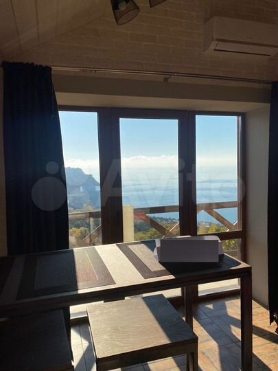 Комната 30 м² в 1-к., 3/3 эт.