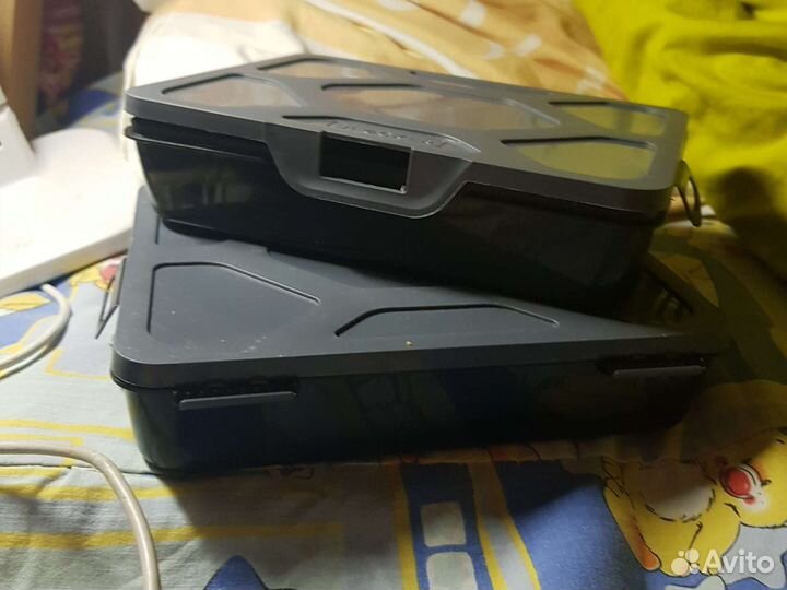 Продаю бисер с контейнерами