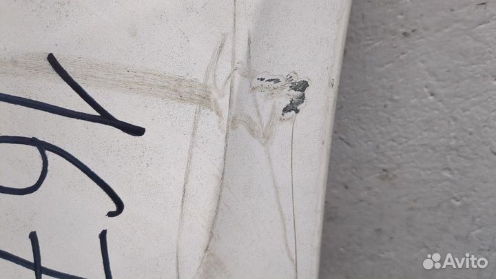 Капот Pontiac Vibe 1, 2004