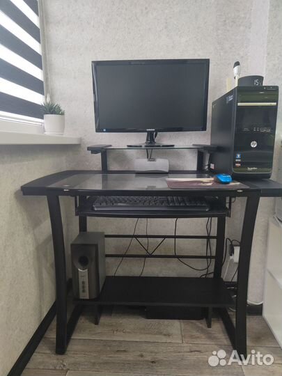 Стол компьютерный стеклянный бу