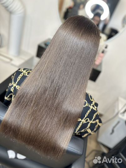 Кератиновое выпрямление