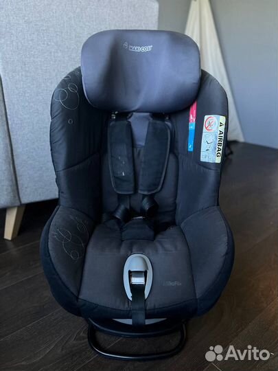 Автокресло детское Maxi Cosi Milofix до 18кг