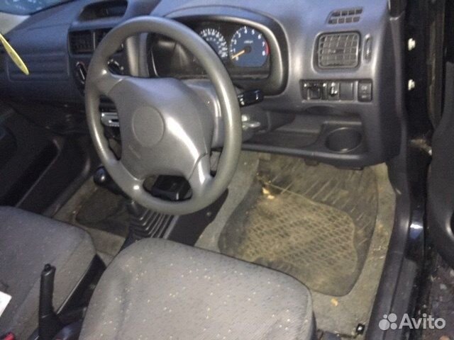 Разбор на запчасти Suzuki Ignis