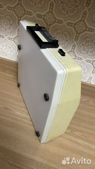 Пишущая машинка