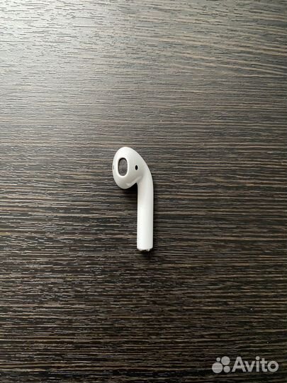 Наушник AirPods (левый)