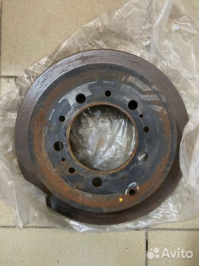 Задние тормозные диски Toyota Tundra