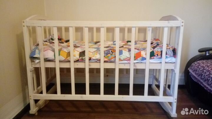 Детская кроватка