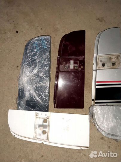 Люк топливного бака на мерседес 639