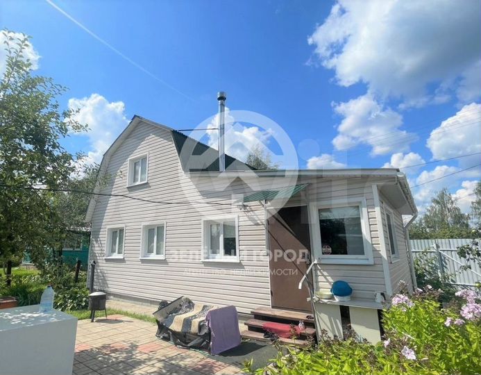 Дом 66,5 м² на участке 6 сот.