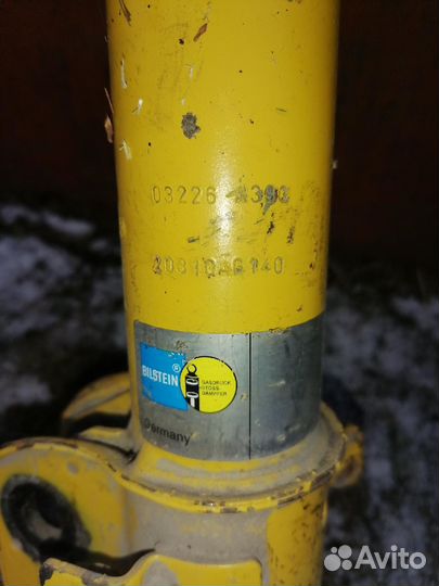 Стойки субару легаси BL - BP