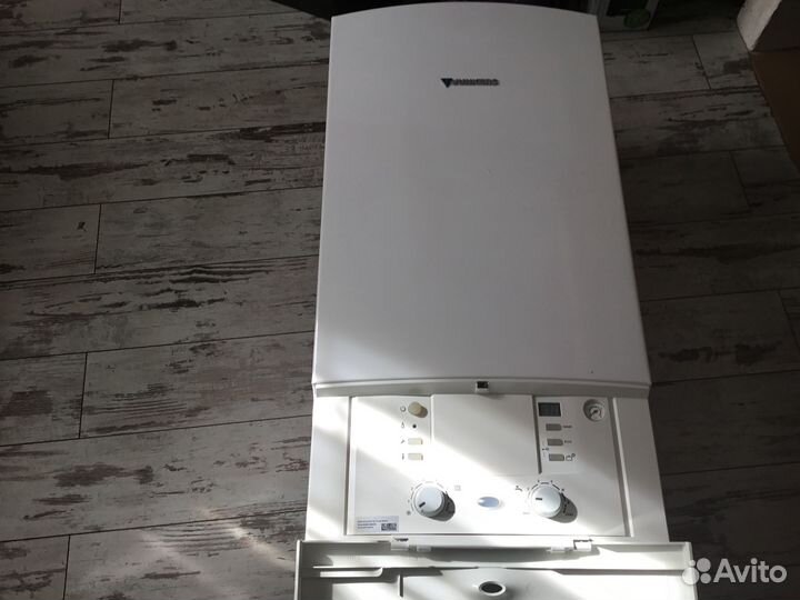 Газовый котел двухконтурный junkers zwc 28 3mfk