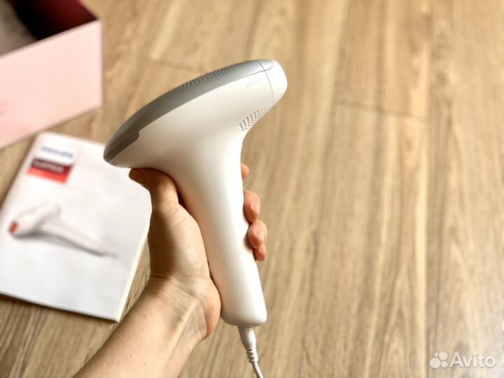 Фотоэпилятор Philips Lumea Advanced IPL в Подарок