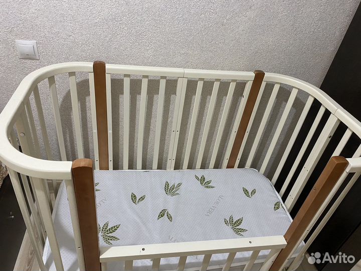 Кроватка детская