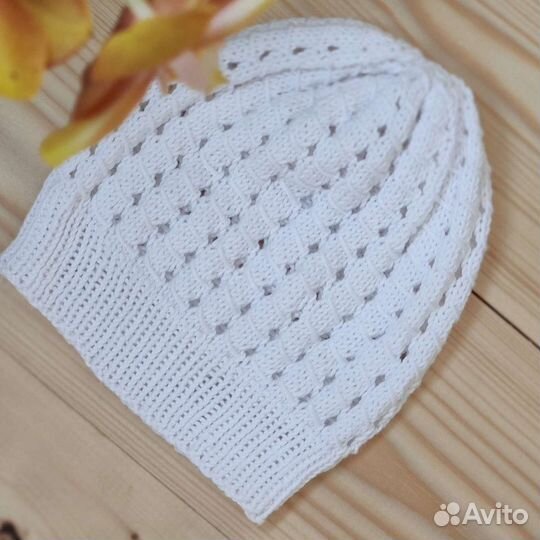 Шапочка спицами на лето