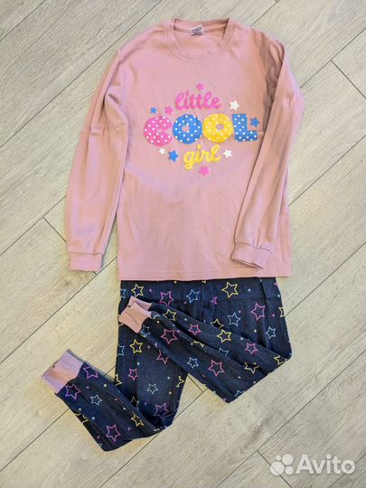 Пакет фирменных вещей на девочку 134-140 размер