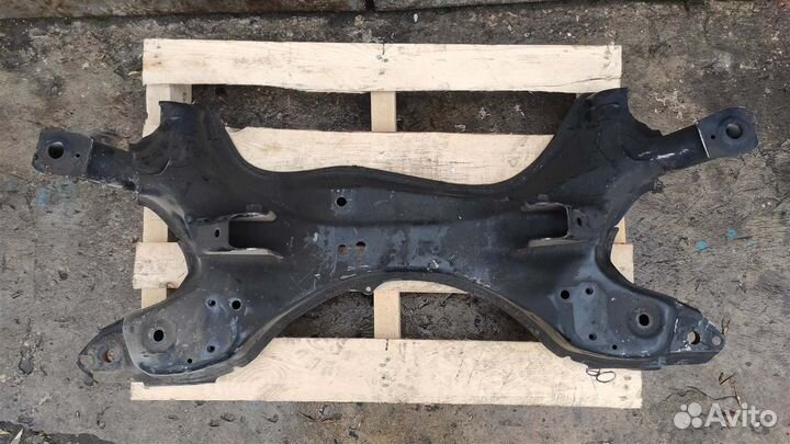 Подрамник двигателя Toyota Rav4 Xa20 2003