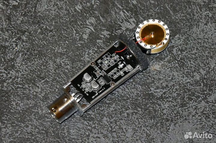 Студийный конденсаторный микрофон CM-1XP